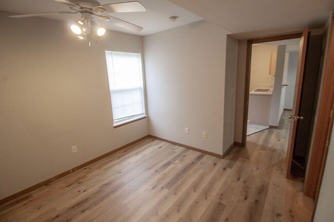 Building Photo - 1516 Citadel Dr