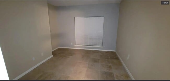 Building Photo - 12380 Sandpiper Dr