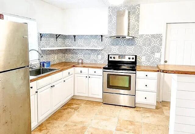 Building Photo - 421 N Ocean Breeze