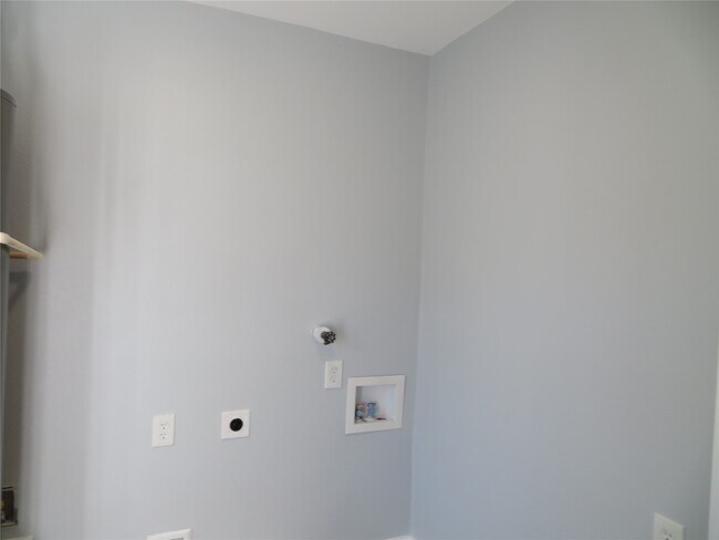 Building Photo - 1103 Jocelyn St