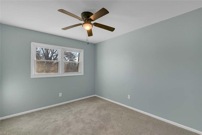 Building Photo - 7046 Bray Rd