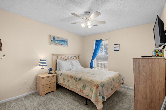 Building Photo - 5000 Windsor Green Way