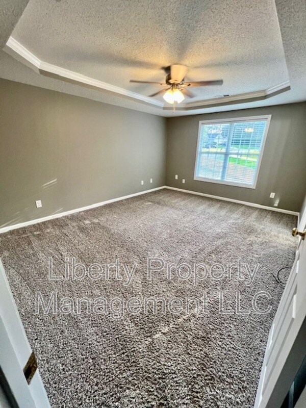 Building Photo - 391 Crystal Spring Dr