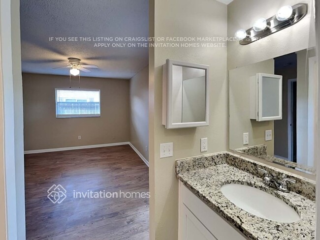 Building Photo - 106 Euclid Loop