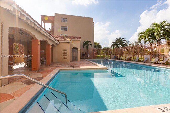 Building Photo - 10257 NW 9th St Cir