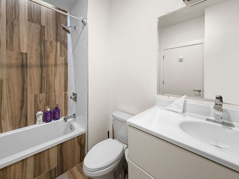 Building Photo - 120333 Germantown Ave