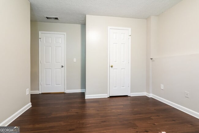 Building Photo - 1530 Bramlett Forest Trail SE
