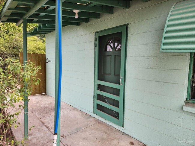 Building Photo - 2100 N 12th St