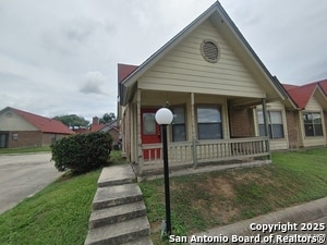 Primary Photo - 6351 Cambridge Dr