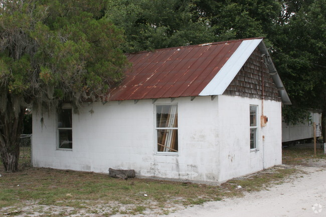 Building Photo - Sunset Cove Mobile Home Park