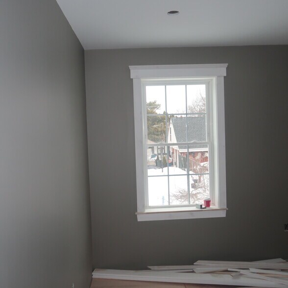 Building Photo - 32 Newhall St