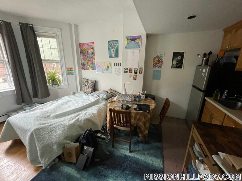 Building Photo - 61 S Huntington Ave