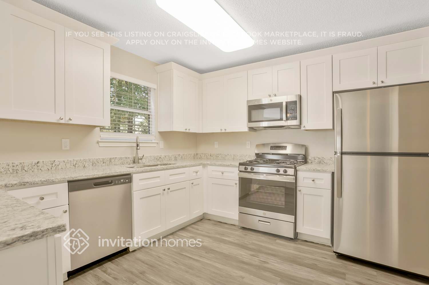 Building Photo - 3081 Stonebridge Creek Dr