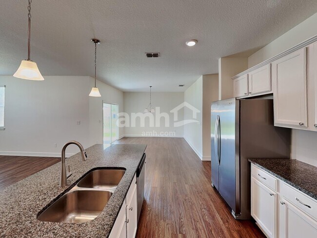 Building Photo - 105 Moultrie Crossing Ln