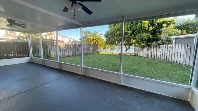 Building Photo - 8274 SW 42nd Ct