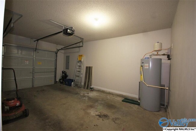 Building Photo - 109 Sandy Hollow Dr NW