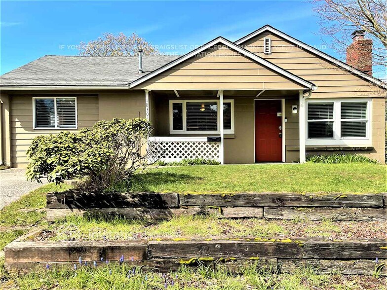 Primary Photo - 18303 9th Ave NE