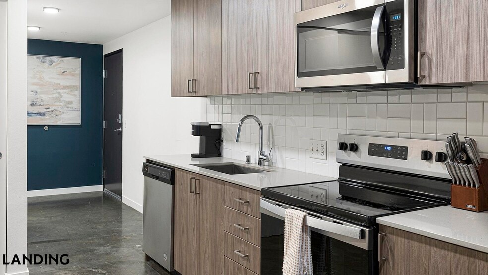 Building Photo - 2301 E Union St