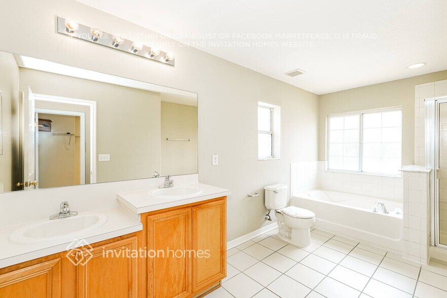 Building Photo - 7148 Bridgeview Dr