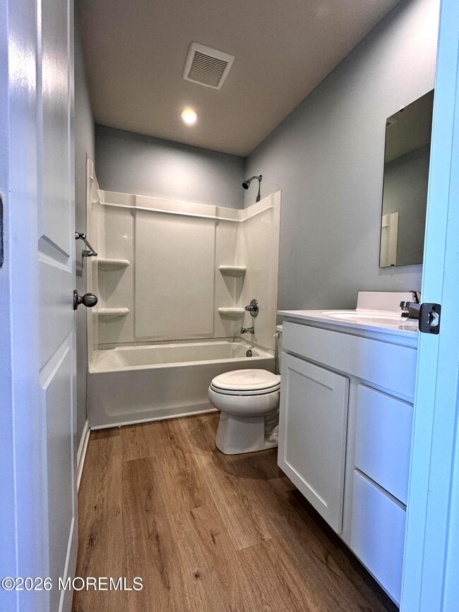 Building Photo - 207 Cyprus Ct