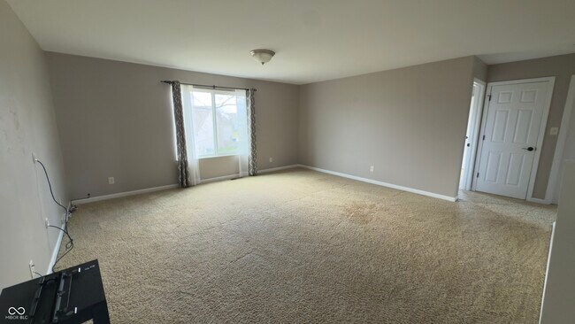 Building Photo - 2244 McGregor Ct