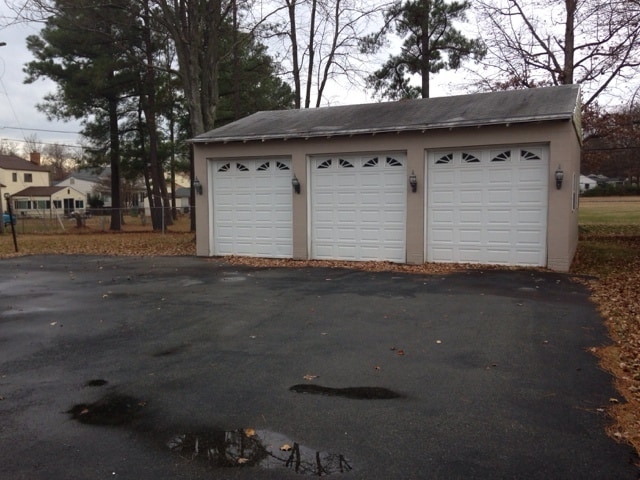 Building Photo - 706 Erich Rd