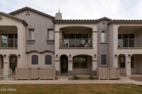 Building Photo - 4050 E Amoroso Dr