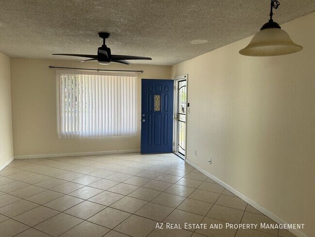 Building Photo - 4440 W Yucca St