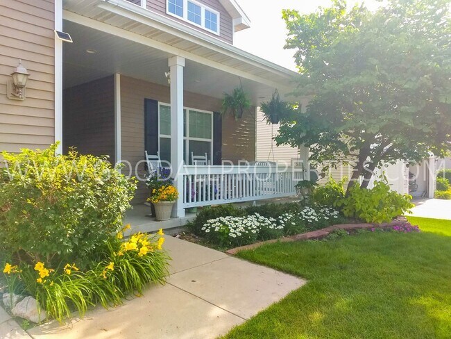 Building Photo - Spacious 4 Bedroom Glynn Village Ranch | 3,000+ Sq Ft | Walkout Basement | Geothermal Heating & C...