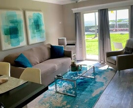 Building Photo - 300 Duck Key Dr