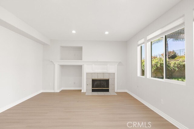 Building Photo - 2029 Roadrunner Ave