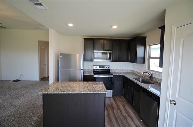 Building Photo - 233 Liberty Ln