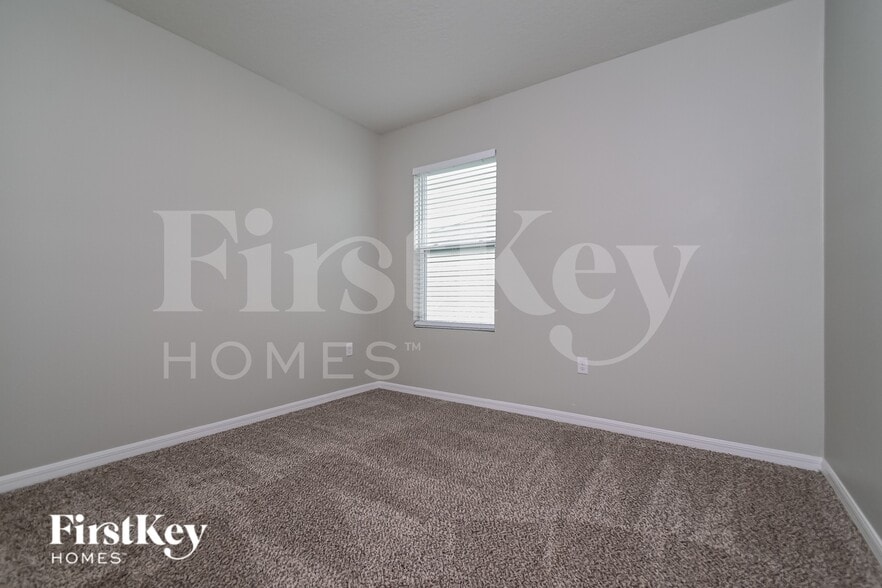 Building Photo - 3207 Pemberly Pk Dr