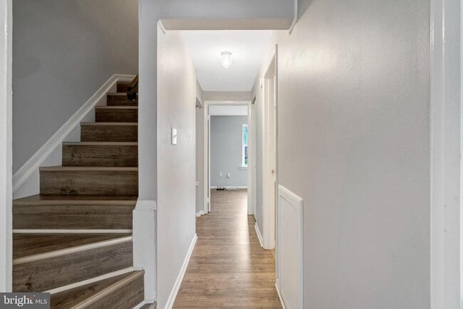 Building Photo - 13842 Beaujolais Ct