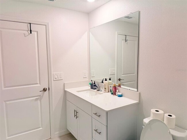 Building Photo - 35080 Brackett Bnd