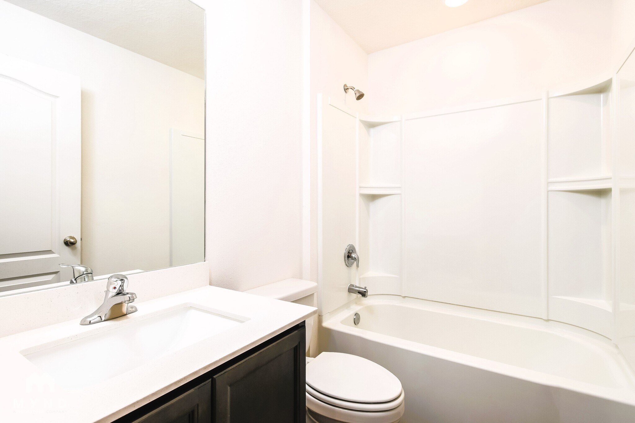 Building Photo - 417 Kensington View Dr