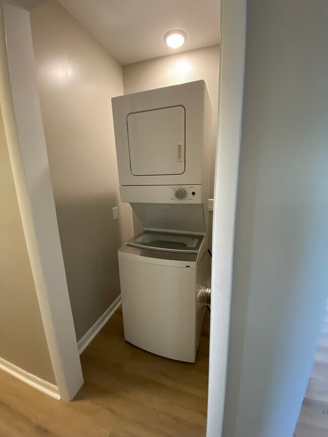 Washer and Dryer - 2932 W 11th St