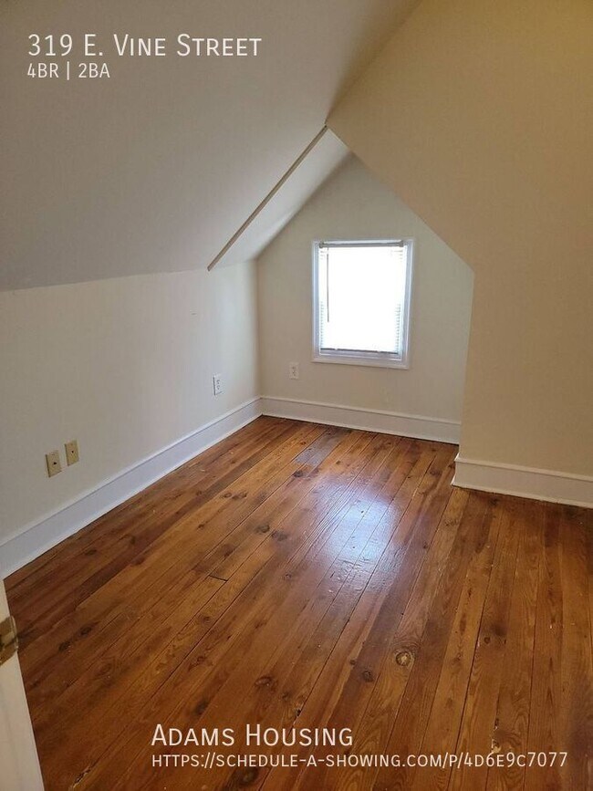 Building Photo - NEWLY RENOVATED LARGE 4 BEDROOM HOME