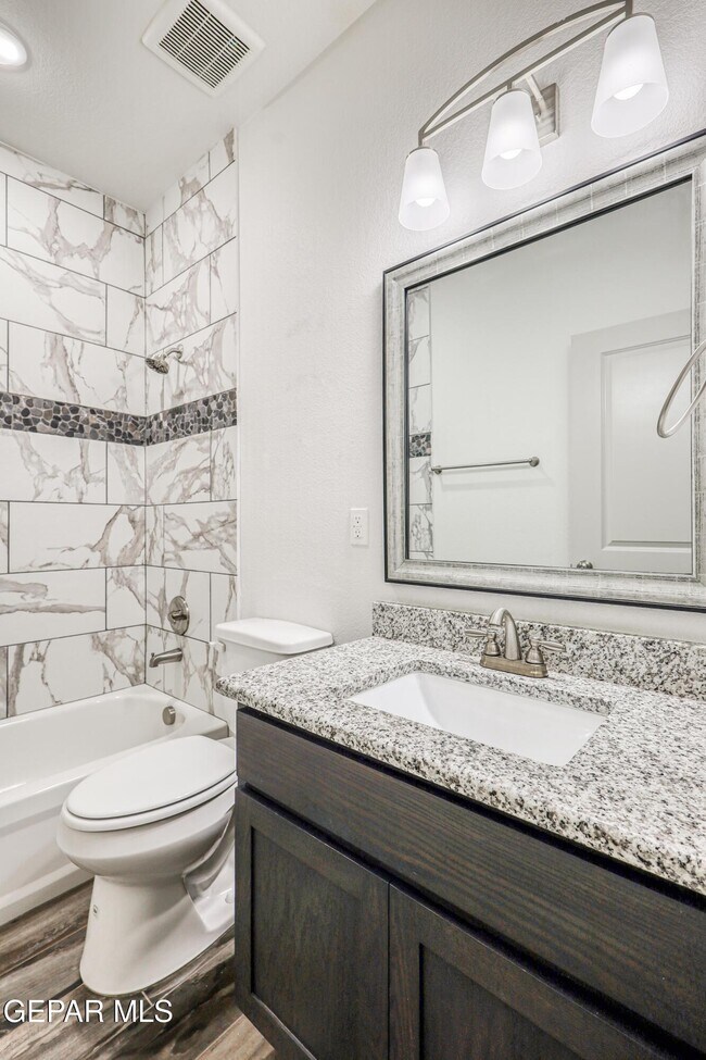 Building Photo - 6557 Toivoa Pl