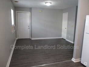 Building Photo - 1034 N 8th St