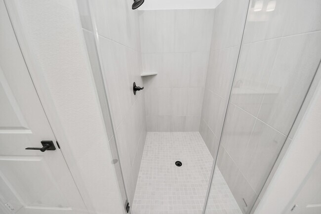 Building Photo - 10706 Ursa St