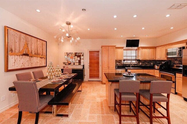 Building Photo - 510 Shiloh Dr