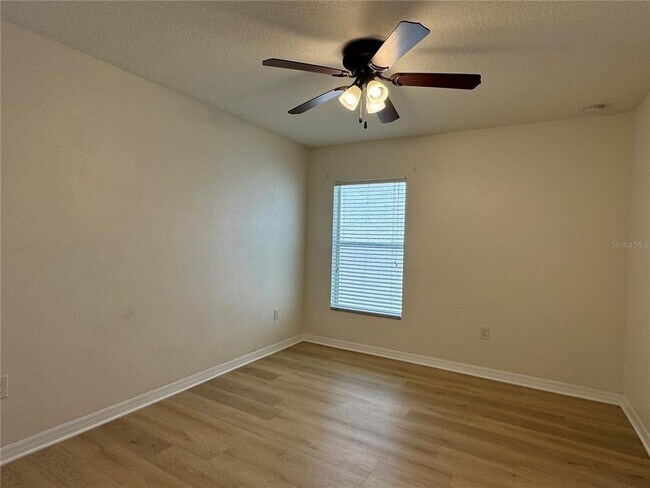 Building Photo - 10405 Summer Azure Dr