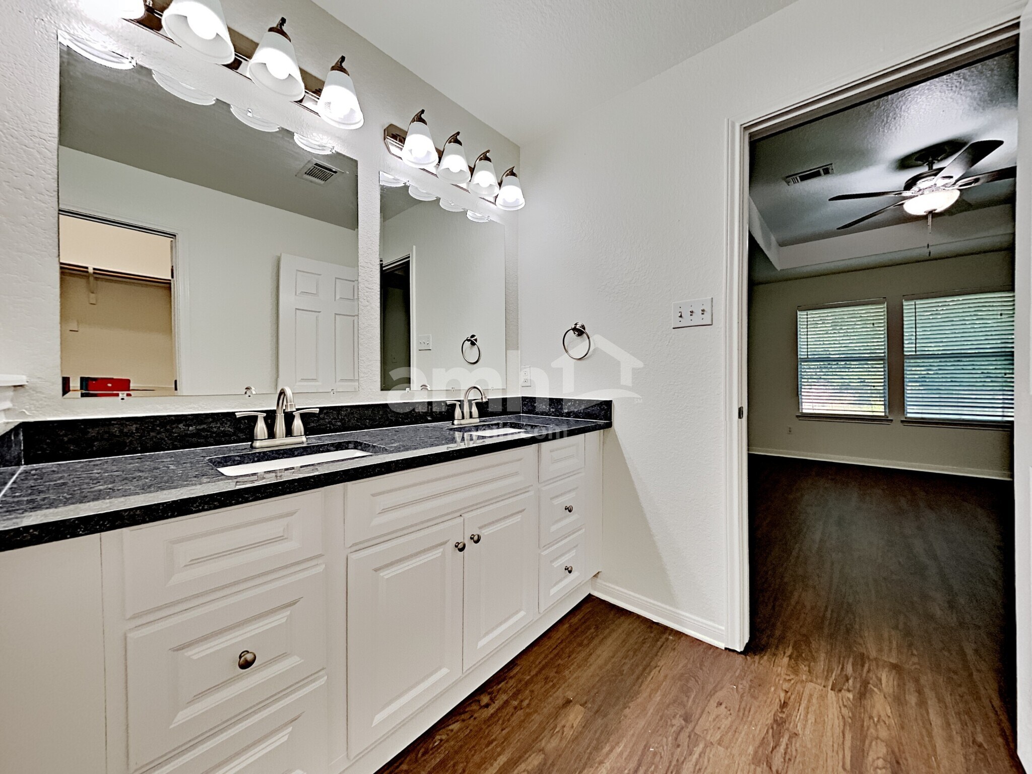 Building Photo - 22977 Sebastian Dr