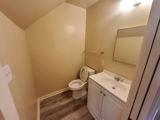 Building Photo - 14819 Mountainside Ridge