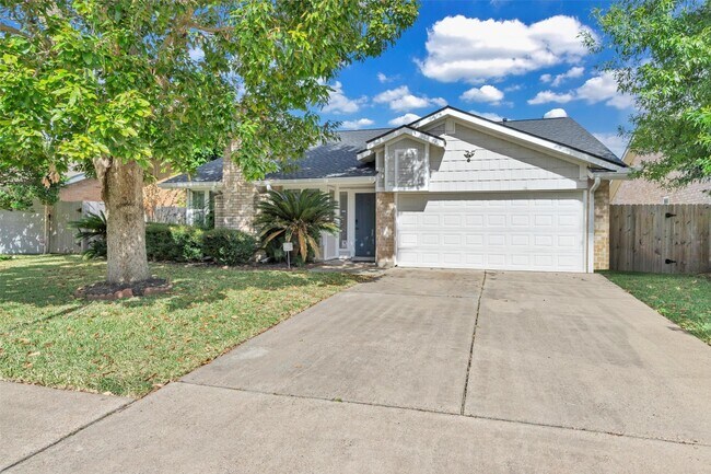 Building Photo - 3407 Pecan Point Dr