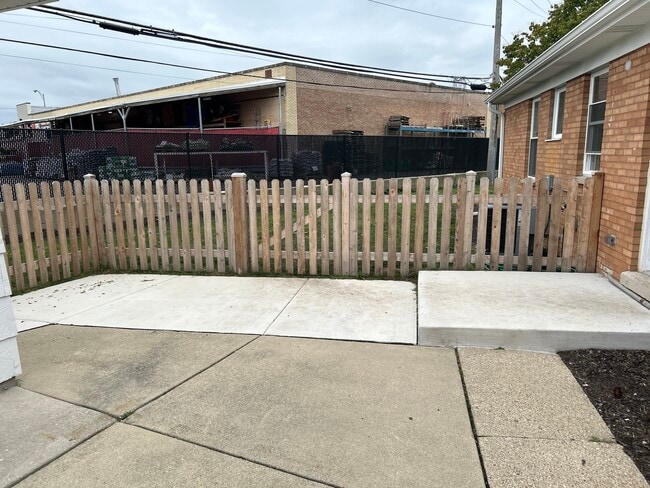 Building Photo - 8331 W Gunnison St