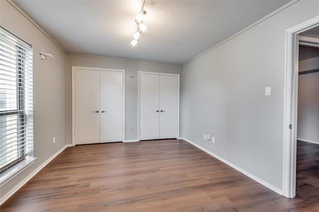 Building Photo - 11310 Park Central Pl