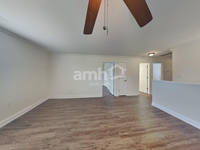 Building Photo - 1005 Theodore Ln