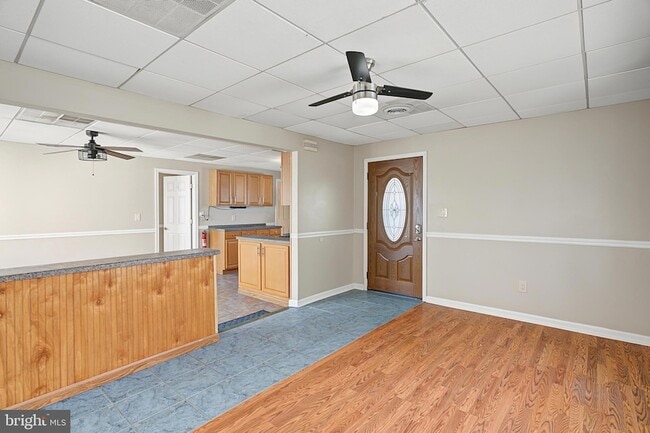 Building Photo - 137 E Susquehanna Dr